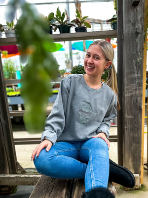 Open image in slideshow, Quebec Province Crewneck
